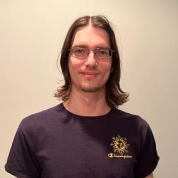 Nickoli member of Viva Stretch